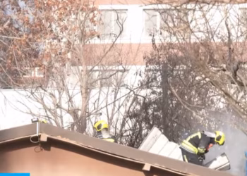 “Natën do ta kalojmë në veturë” – digjet shtëpia e familjes pesë anëtarshe në Prishtinë