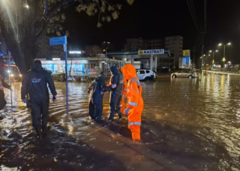 Përmirësohet situata në disa zona të Shqipërisë pas vërshimeve