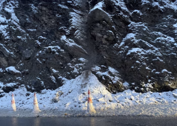 Në rrugën Mitrovicë–Bajgorë shembet një pjesë e dheut