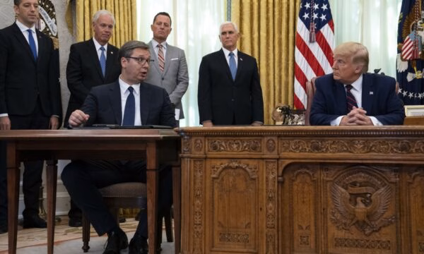 Trump nga Davosi: Të gjithë të përfshirët në vjedhjen e zgjedhjeve të 2020 do të përballen me drejtësinë