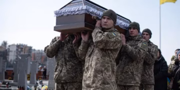 Zelensky: 55,000 ushtarë ukrainas janë vrarë gjatë luftës me Rusinë