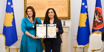 Presidentja Osmani ndan Medaljen Presidenciale të Meritave deputetes britanike Alicia Kearns për mbështetje të palëkundur ndaj Kosovës