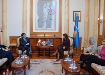 Haxhiu takon ambasadorin e Italisë, flasin për situatën aktuale politike në vend