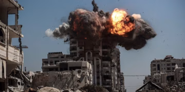 Armët izraelite kanë shndërruar mijëra palestinezë në hi, thotë raporti