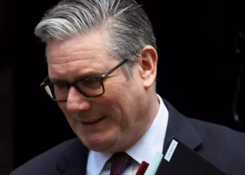 Starmer u kërkon falje viktimave të Epsteinit për emërimin e Mandelson si ambasador në SHBA