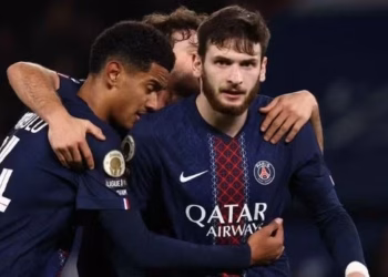 PSG kalon në 1/8 e finales