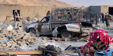 Afganistani premton “përgjigje të përshtatshme” pas sulmeve vdekjeprurëse pakistaneze