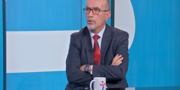 Haxhiu: Presidenti duhet t’i shërbejë qytetarëve, jo partive – PDK nuk do ta votojë Vjosa Osmanin