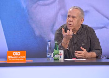 Kim Mehmeti: Jeffrey Epstein është vetëm një fytyrë e një sistemi që kontrollon botën