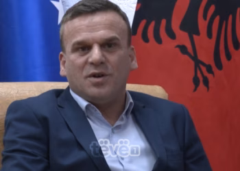 Rrëfimi i ushtarit që me shkrepjen e armës tregoi ardhjen e lirisë