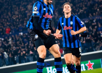 Çmenduri në Bergamo, Atalanta eliminon Dortmundin