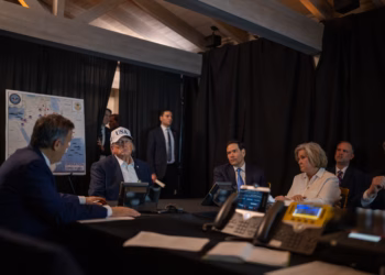 Trump monitoron operacionet ushtarake amerikane në Iran