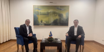 Kurti takohet me Hamzën, bisedojnë për çështjen e presidentit