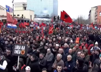 Përfundon marshi “Drejtësi, jo politikë”, në mbështetje të ish-krerëve të UÇK-së