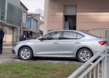 Prokuroria e Pejës nis hetime për manipulim votash, intervistohen komisionerë në Deçan e Junik