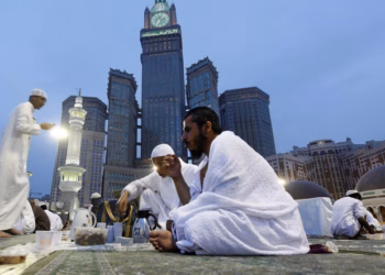 Fillon Ramazani në Gjirin Persik, disa vende nisin agjërimin të enjten