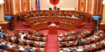 Spiropali kërkon lirimin e ish-krerëve të UÇK-së: Shqipëria, zë i fortë për të drejtën e Kosovës