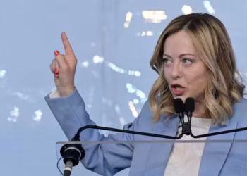 Kryeministrja e Italisë i quan protestuesit anti-olimpikë “armiq të Italisë”