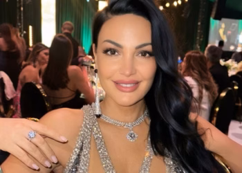 Bleona Qerreti reagon në rrjetet sociale: “Drejtësi për Hashim Thaçin”