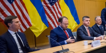 Ukraina dhe SHBA zhvillojnë bisedime dypalëshe në Gjenevë