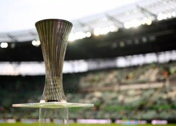 Favoriti i Conference League, Crystal Palace përballë AEK Larnacas