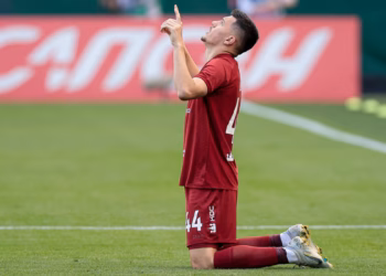 Trajneri Artiga flet për Dakun