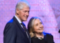 Bill dhe Hilary Clinton do të dëshmojnë në hetimin e Dhomës së Përfaqësuesve për Epsteinin