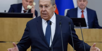 Rusia thotë se do të zbatojë kufizimet bërthamore për sa kohë që edhe SHBA-ja i zbaton ato