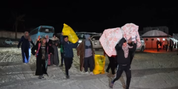 Qeveria e Gazës thotë se 288 persona kaluan kufirin e Rafahut që nga rihapja e pjesshme