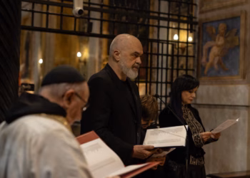 Rama viziton Genazzanon në Vatikan: Nga 1467, asnjë kryetar shteti shqiptar s’e kishte shkelur pragun e bazilikës