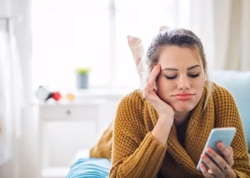 Këto zakone të mëngjesit po ndikojnë negativisht në shëndetin tuaj