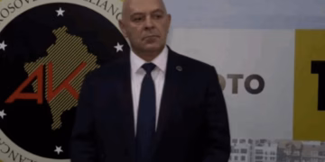 Ardian Gjini shpall kandidaturën për kryetar të AAK-së