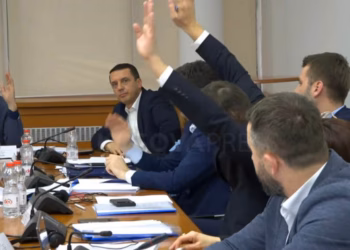 Komisioni për Buxhet dyfishon mbështetjen financiare për katërshen e UÇK-së në Hagë