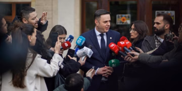 Abdixhiku: Presidenca duhet të jetë faktor uniteti, jo vazhdim i shumicës qeverisëse