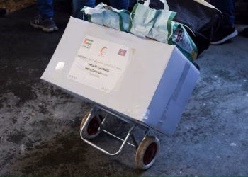 Shpërndahen mbi 1 mijë e 200 pako ushqimore për familjet në nevojë në Mitrovicë për nder të Ramazanit