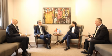 Rama pret në takim nënkryetarin e Parlamentit të Malit të Zi, Nikolla Camaj