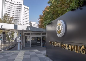 Turqia u bën thirrje SHBA-së, Izraelit dhe Iranit të ndalin menjëherë armiqësitë