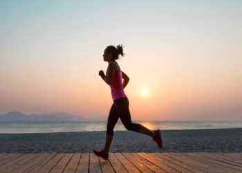 Ushtrimet fizike nuk forcojnë vetëm muskujt, ato ndryshojnë edhe trurin
