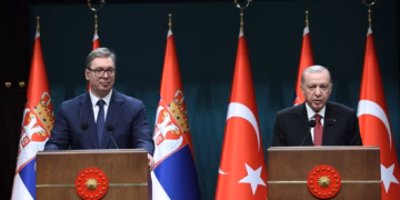 Erdogan takohet me Vuçiqin, tregtia cilësohet “lokomotivë” e partneritetit