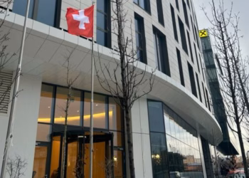 Ambasada e Zvicrës në Prishtinë njofton se e ka ndërruar adresën, detaje se ku mund ta gjeni