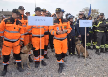 Serbia bën ushtrime me NATO-n, por blen raketa nga Kina