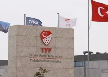 Federata turke me njoftim për tifozët, përmend himnet