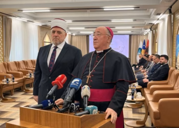 Ipeshkvi Dodë Gjergji thirrje për bashkim kombëtar dhe paqe në mesazhin e tij për Fitër Bajrami