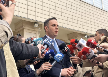 Abdixhiku pas takimit me Kurtin: Vështirë të arrihet konsensus, s’ka ende kandidat konkret për president