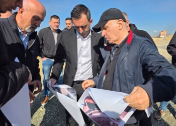 Basha inspekton punimet në rrugën Prishtinë–Podujevë, kërkon rritje të ritmit të punimeve