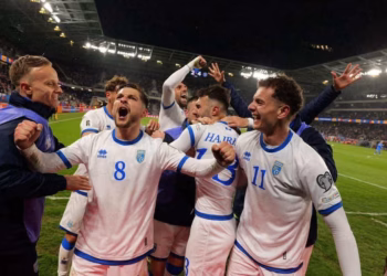 Kurti:  Ky ekip me këta tifozë, sonte kanë hapur një kapitull të ri të futbollit