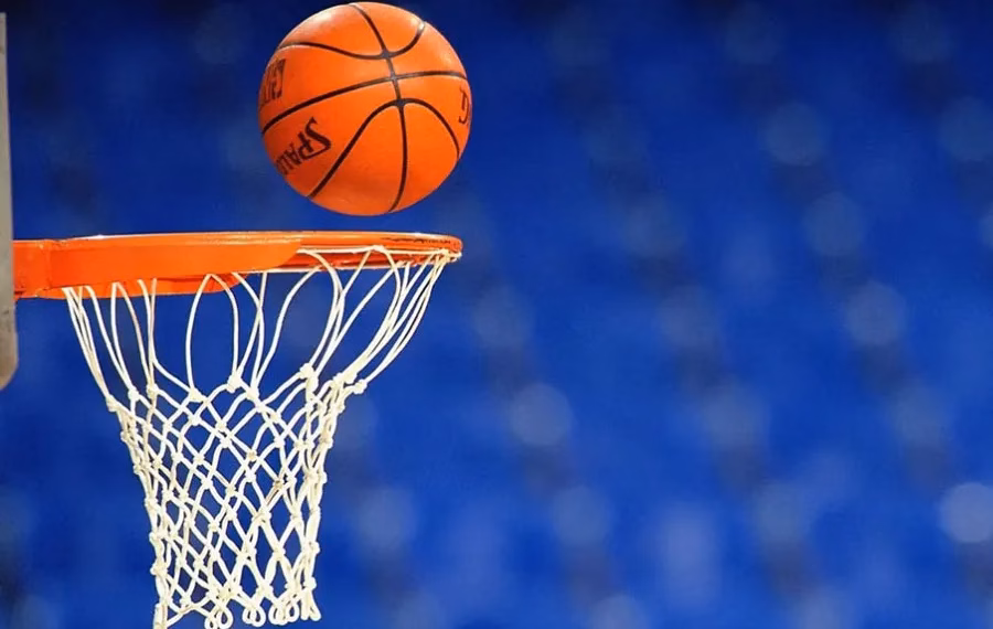 Sonte zhvillohen dy ndeshje te zjarrta basketbolli