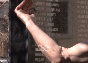 “Isha duke vrapuar kur pashë dorën e këputur” – Masakra në tregun e Mitrovicës