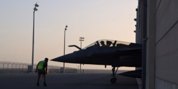 Franca lejon SHBA-në të përdorë bazat e saj ushtarake në Lindjen e Mesme