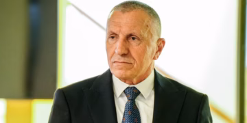 Kamberi: Stërvitjet ushtarake serbe pranë kufirit rrisin tensionet në rajon